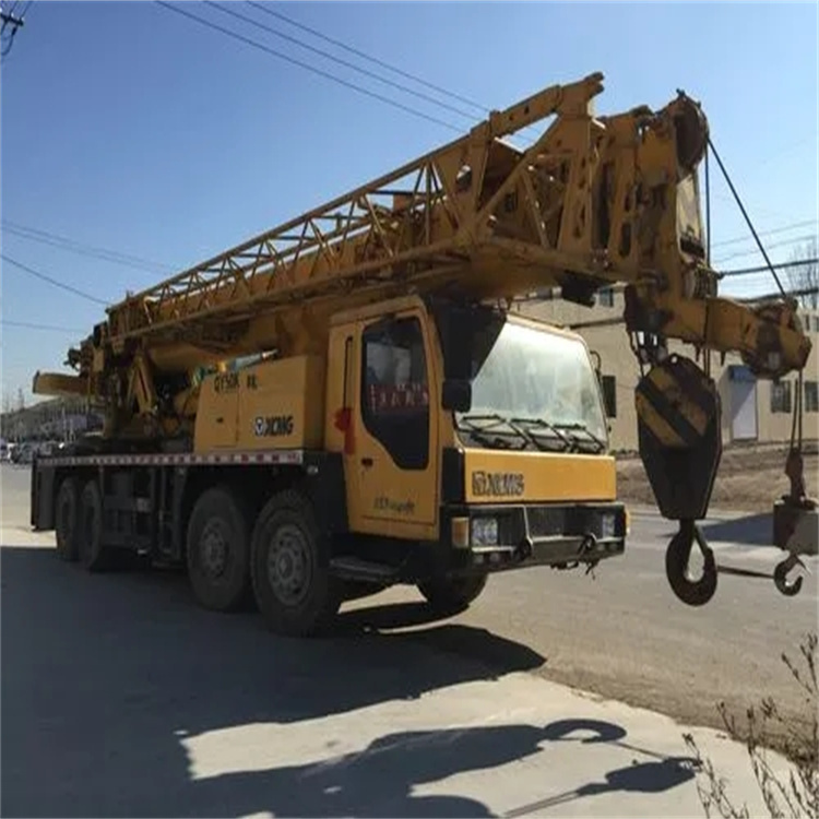 九真镇哪里有专业吊车出租